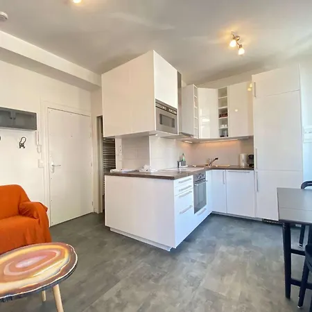 Aloes, - Et Commerce à Proximité - Centre - Lb330-012 Appartement