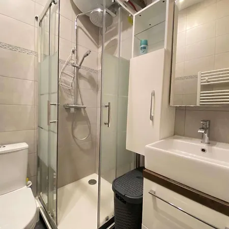 Aloes, - Et Commerce à Proximité - Centre - Lb330-012 Appartement